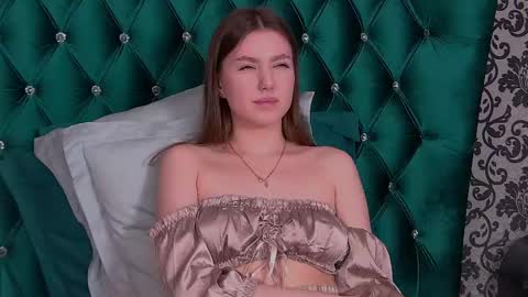 alicemoreno online show from February 23, 8:11 pm