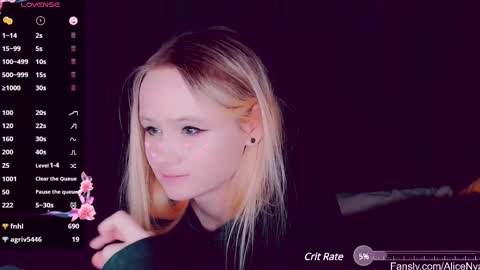 Snapshot of alicenya chatting on February 18, 7:32 am Alice online show from February 18, 7:32 am