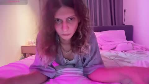 AlicePinkhead online show from May 19, 9:05 am
