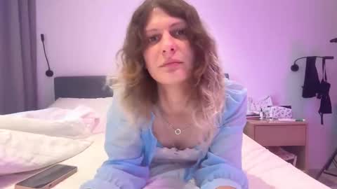 AlicePinkhead online show from October 30, 8:04 am