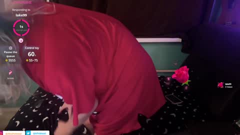 Snapshot of alicepinkhead chatting on January 10, 3:37 pm AlicePinkhead online show from January 10, 3:37 pm