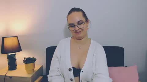 alicesensitive online show from October 13, 10:06 am