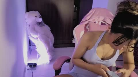 alice online show from March 24, 12:49 am