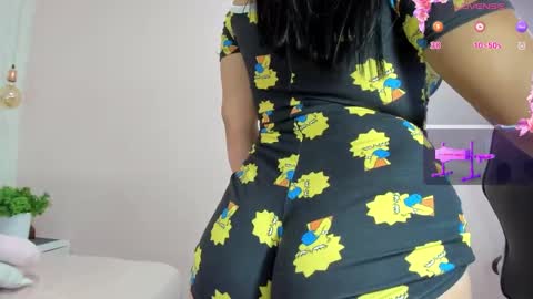 Snapshot of alicestark2 chatting on March 4, 5:24 pm online show from March 4, 5:24 pm