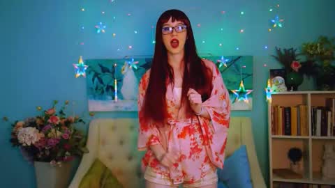 alicewelch_ online show from September 12, 9:22 am