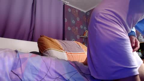 Snapshot of alicewetsquirt chatting on February 9, 11:46 pm alicewetsquirt online show from February 9, 11:46 pm