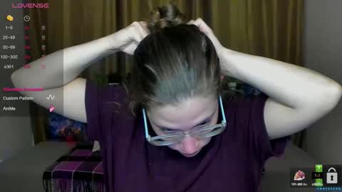 Alicia online show from October 14, 5:27 pm