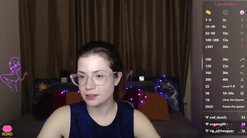 Snapshot of alicia_folow chatting on March 10, 12:39 am Alicia online show from March 10, 12:39 am