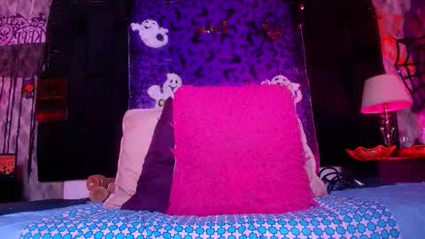 Alicia Kyse  online show from October 17, 3:21 am