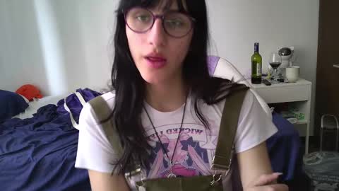 Alice online show from February 8, 6:11 pm