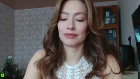 Alicia online show from January 8, 8:20 am