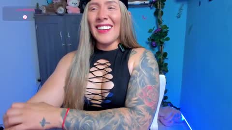 Snapshot of aliciaballard chatting on September 15, 9:16 pm Jennyfer online show from September 15, 9:16 pm