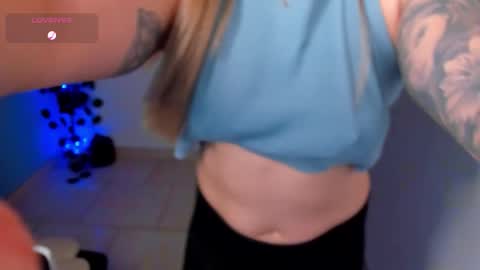 Jennyfer online show from January 13, 8:49 pm