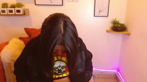 aliciacute    online show from September 26, 8:39 pm