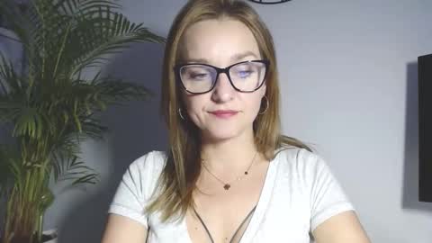 Alicia online show from January 16, 7:28 am