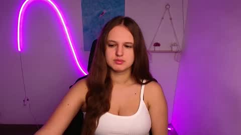 Alicie online show from October 14, 5:32 am