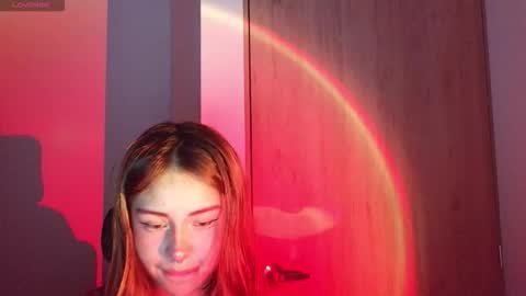 aliciia_23 online show from March 27, 2:50 am