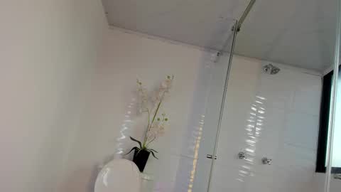 Snapshot of alidiaz__ chatting on March 9, 3:38 pm Ali Diaz online show from March 9, 3:38 pm
