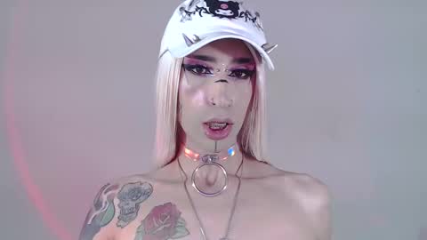     online show from March 10, 1:45 am