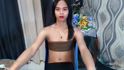 aliexagrey online show from February 15, 6:28 pm