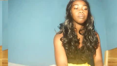 alihane21 online show from December 18, 12:55 pm