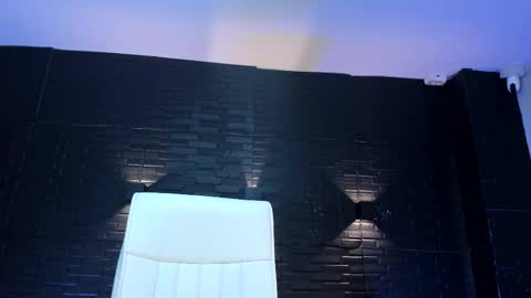 Alice online show from October 6, 5:42 pm