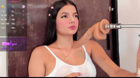 alina  online show from February 2, 11:51 am