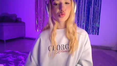 Alina  online show from October 20, 2:38 am