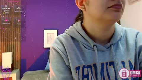 Snapshot of alina_martinelli chatting on March 12, 11:53 am Alina online show from March 12, 11:53 am