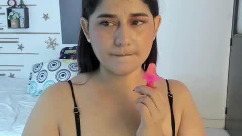 alinabozz1 online show from October 7, 2:51 am