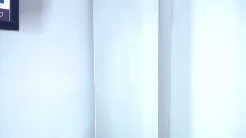 lili online show from January 31, 7:39 am