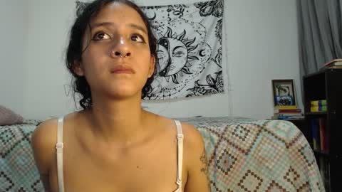 Snapshot of alinawoolf_ chatting on December 11, 5:53 am Ali online show from December 11, 5:53 am