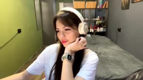 Alice online show from October 16, 10:04 am