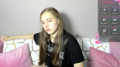 Snapshot of alisa__kelly chatting on September 14, 3:20 am alisa__kelly online show from September 14, 3:20 am