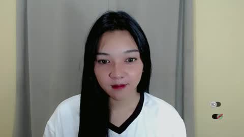 Snapshot of alisa_kiss_ chatting on February 26, 9:33 am Shanti xhey online show from February 26, 9:33 am