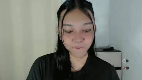 Shanti xhey online show from January 9, 8:14 pm