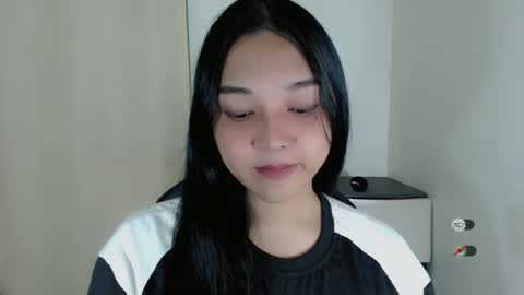 Shanti xhey online show from February 15, 3:55 pm