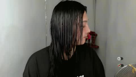 Snapshot of alisa_kiss_ chatting on September 17, 3:59 pm Shanti xhey online show from September 17, 3:59 pm