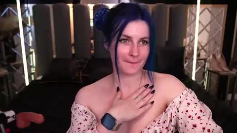 alisagrace online show from July 7, 6:47 am