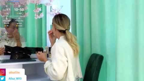 Alisa online show from October 20, 9:58 am