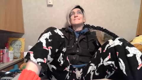 Alisha online show from February 1, 4:42 am