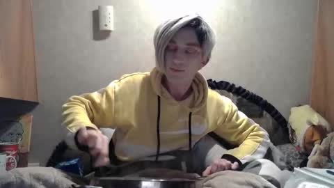 Alisha online show from March 6, 10:36 am