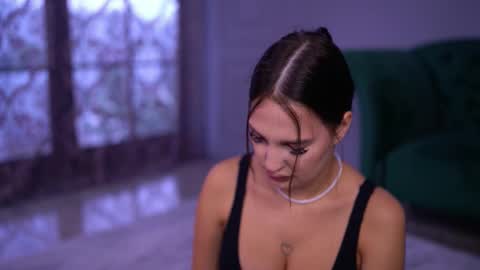 alisharossen online show from October 6, 5:14 am