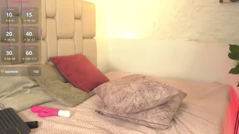 A L I S O N  online show from April 1, 1:41 pm