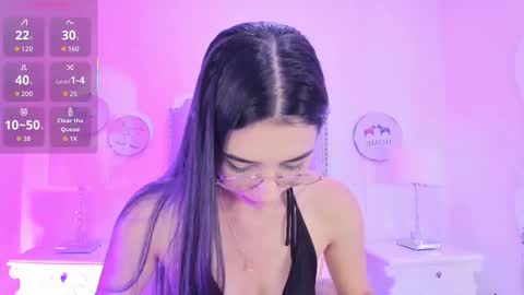 Alison online show from February 23, 7:49 pm