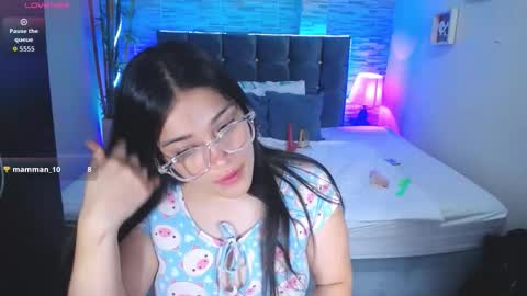 Alison online show from March 3, 11:01 pm