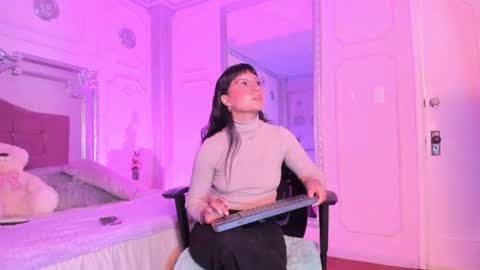 Alison Fishert online show from February 25, 12:05 pm