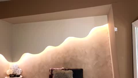 Ali  online show from November 27, 12:13 pm