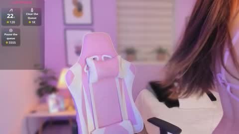 alisoon online show from September 10, 11:33 am