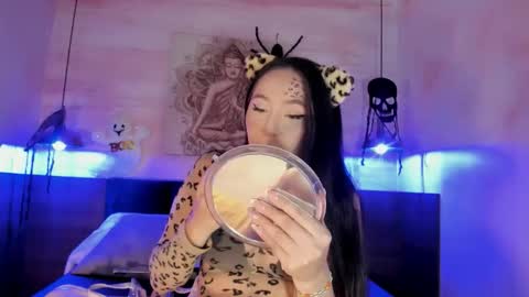 Alissa online show from October 6, 12:23 pm